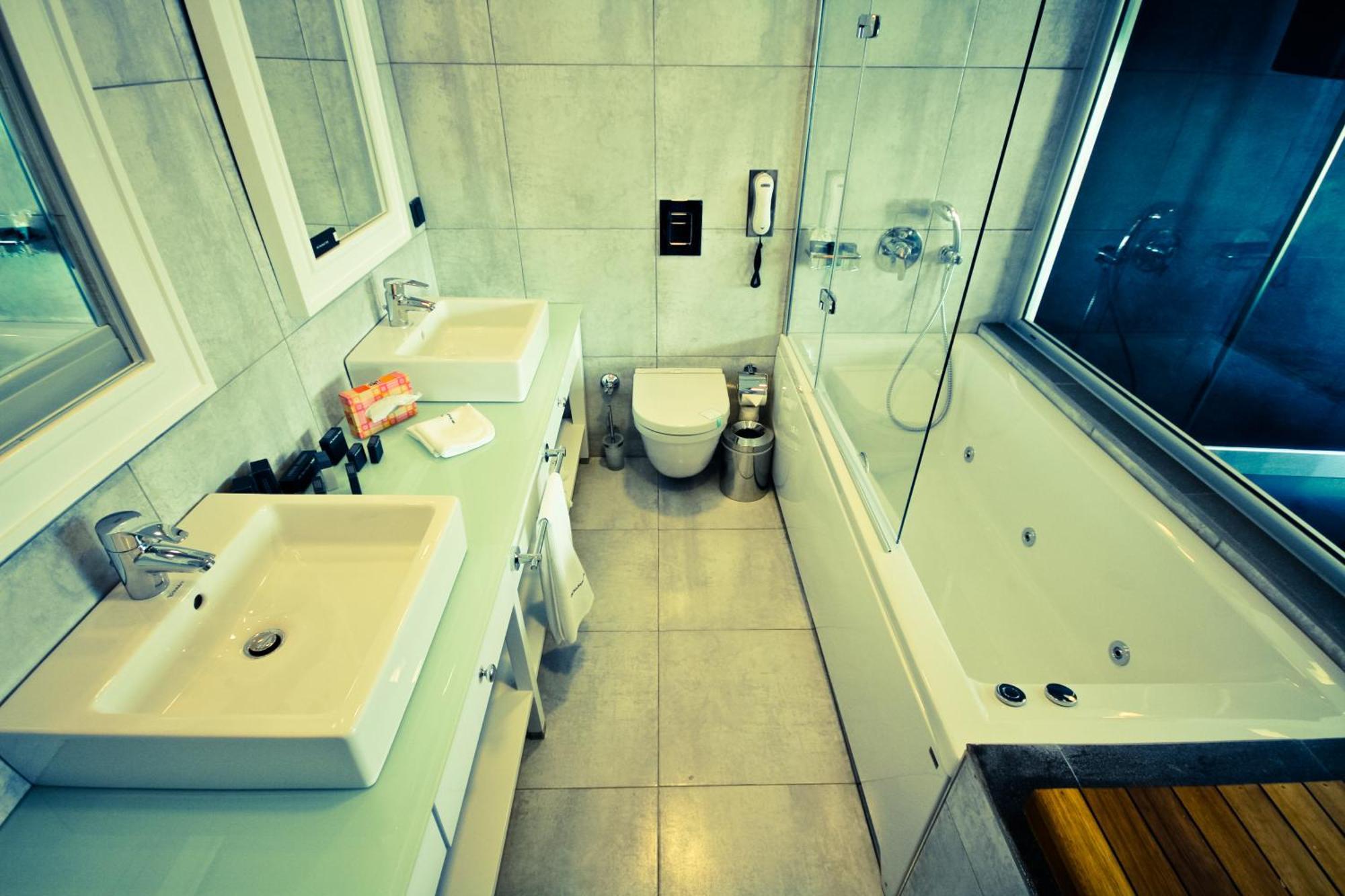 Efe Hotel Kusadasi Bagian luar foto